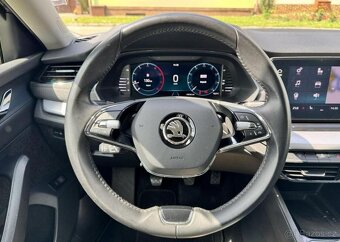Škoda Octavia 2.0 TDI FULL LED STYLE COMBI nafta manuál - 19