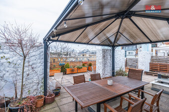 Pronájem bytu 3+1, 80 m², Praha, ul. Za poštou - 19