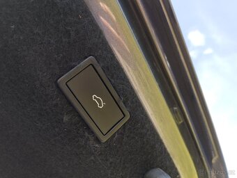 Škoda Octavia IV 1.4tsi, iV hybrid  RS,MATRIX,CANTON,webasto - 19