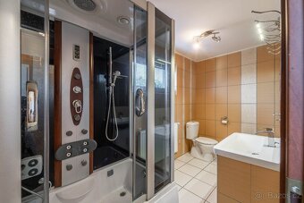 Prodej RD 261 m2, pozemek 1215 m2 v obci Tmaň - 19