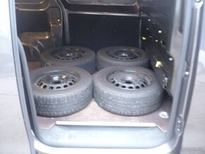 Toyota   ProAce  2.0 D -4d - 19