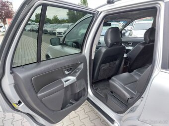 Volvo XC90, 2,4 D5 120kW 4x4 GEARTRONIC - 19