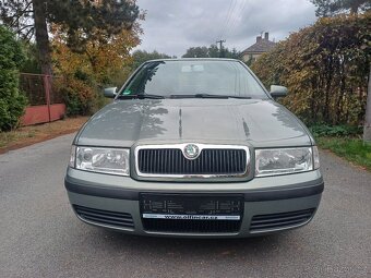 Benzínová Škoda Octavia 1.6.. klima - 19