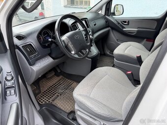 Hyundai H1 Grand Starex 2.5 CRDi 8 míst Automat - 19