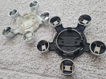 Stredové krytky - pukličky kolies AUDI - 19