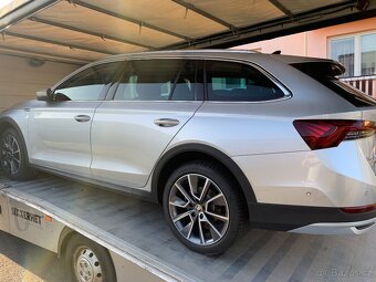 Škoda Octavia SCOUT 2,0Tdi nafta 147kw-4x4 DSG PANORAMA - 19