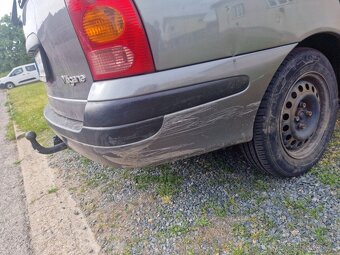 Renaul megane 1.4 16v 20001 najeto 245 tisíc kilometru - 19