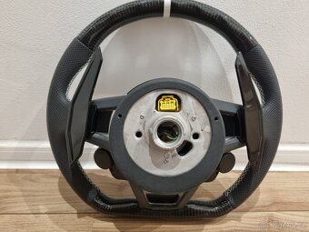 AUDI R8 VOLANT SPORTOVY - START/STOP - DRIVE SELECT - 19