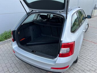 Škoda Octavia III 1.6TDI 77kw Combi,Tažné,Navi,Výhřevy,Temp. - 19