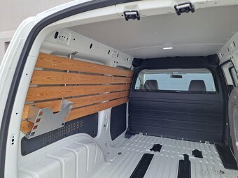 Volkswagen Caddy 1.4 TGI Maxi ZÁRUKA, 81kW, odpočet DPH - 19