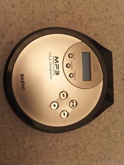 Sony WM-FX171,2055,Saba CP 30,Anitech srw30,Usef,discmen8ks - 19