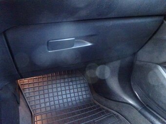 BMW X1 2,0 D automat,GARANCE KM - 19
