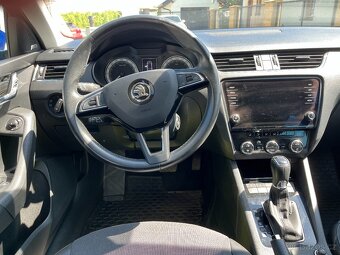 ŠKODA OCTAVIA 2.0 TDI 110 kW COMBI, DSG - 19