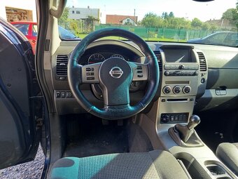 Nissan Pathfinder 2005 - 19
