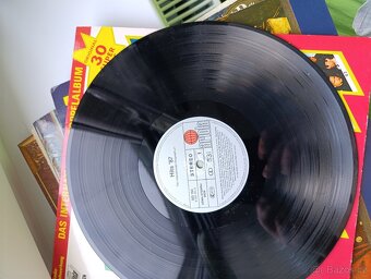 Staré nepoškozené vinylové desky - 19