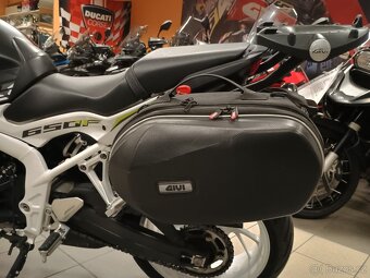 HONDA CB650F TOP STAV 13000KM - 19