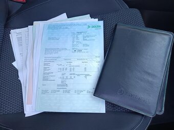 Škoda Rapid 1.2 Tsi 6 Kvalt panorama xenon 138150 km - 19