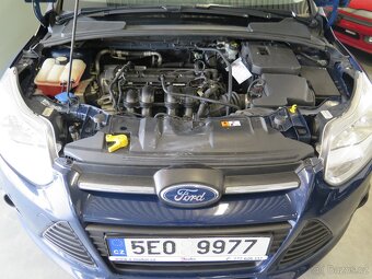 Ford Focus III kombi 1.6 92kW,klima,tažné,CZ, ne EcoBoost - 19