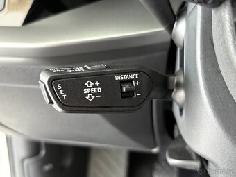 Audi A3 30TFSI Sport,MatrixLED,Distron - 19