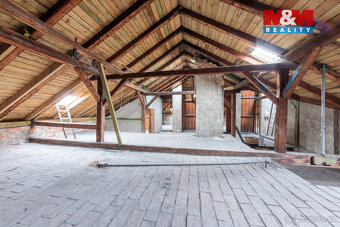 Prodej nájemního domu v Nejdku, ul. náměstí Karla IV. - 19