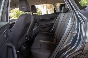 Škoda Karoq 1.6TDI Life M6 - 19