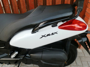 Yamaha X-Max 125 - 19