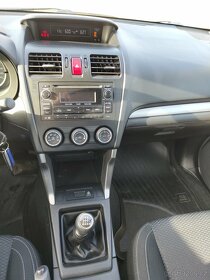 Subaru Forester 2.0 i manuální převodovka - 19
