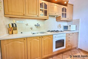Prodej rodinného domu ( 379 m2) s garáží a zahradou,Kuřim - 19