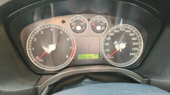 Ford Focus II 1.6 74kW 2005 - 19