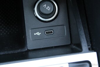 Škoda Superb 2,0 TDI NOVÉ V ČR,1.MAJ,DPH,2021 - 19