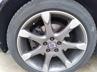 VOLVO V70 D3 DRIVE-E ECO 2.0D NAVI,AT,SERVISKA - 19