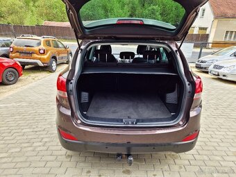HYUNDAI ix35, 2.0 CRDi (100 kW), 4x4, 148 tis. km - 19