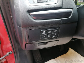 Mazda 6 2.0i 121kw 6/2013-155547kmVyhřSedXenonyTažnýRVM - 19
