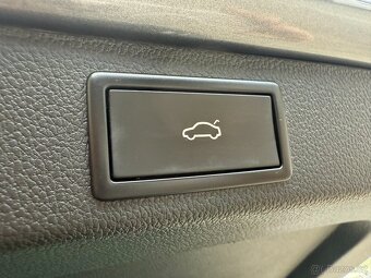 Škoda SUPERB 2.0 TDi DSG EVO MATRIX VIRTUAL KAMERA TAŽNÉ 22 - 19