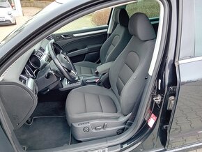 ŠKODA SUPERB KOMBI 2,0TDI DSG NAVI XEN TAŽNÉ /TOP STAV/ - 19