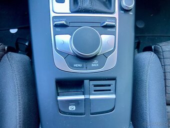 Audi A3 35TFSi / LED / KLIMA / TEMPOMAT / 2019 - 19