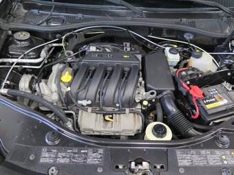 Dacia Duster 1.6 16V,4x4,klima,Webasto,kůže - 19
