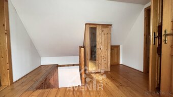 Prodej rodinného domu 4+1 se stavebními pozemky - Roprachtic - 19