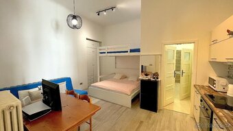 Prodej dvou bytů v jednom – 127 m2 v centru u Karlova mostu, - 19