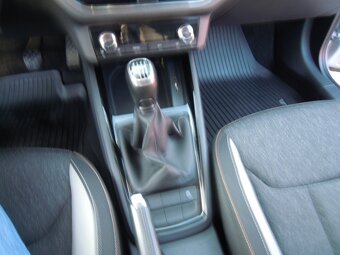 Škoda Scala 1.0TSi 81kw(110hp) ČR r.v.12/2020 - 19