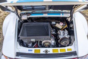 Porsche 911 930 Turbo - 19