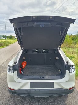 Ford mustang Mach e 99kwh - 19