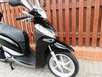 Honda SH 300i (2011) - 19