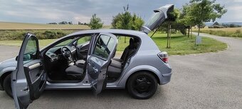 Prodám Opel astra H 1.4i 16V 66Kw r.v.2010 naj.160tis. - 19