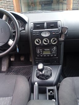 Ford Mondeo 1.8 81kw 2002 - 19
