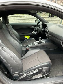 Audi TT S-Line 2.0 TSFI, 2015 - 19