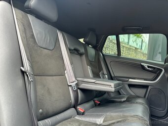 Volvo V60 2014 - 19