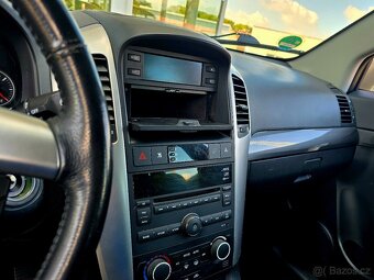 Chevrolet Captiva, 2,4i 136k LPG 7míst novSTK - 19