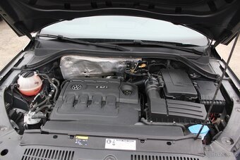 Volkswagen Tiguan 2.0 TDI, DSG, 4x4, VW servis - 19