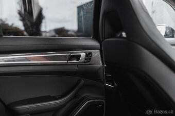 Porsche Panamera Turbo S E-hybrid DPH - 19